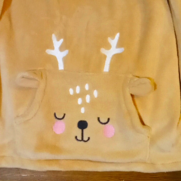 Girls Fleecy Shirts Bundle 2 for one deal - Picture 2 of 5